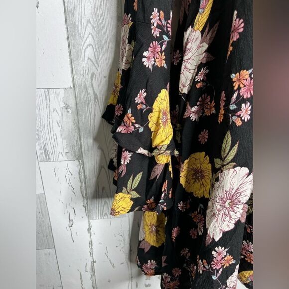 Dress Altar'd State Juliette Yellow Black Floral Boho Bell Sleeve Size Medium - Picture 3 of 13